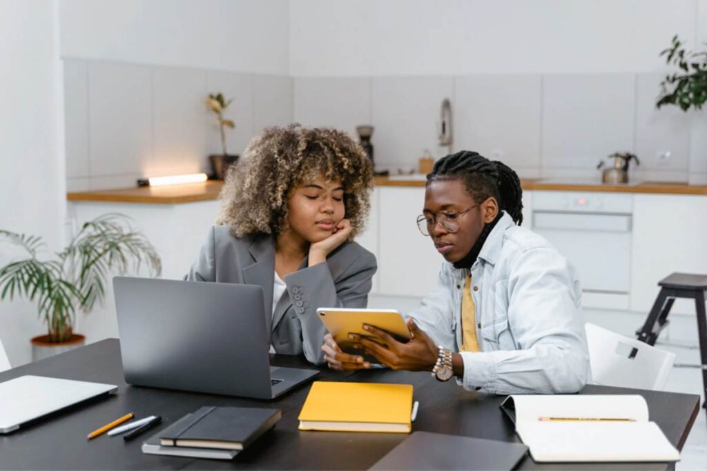 Visual Branding for Health Entrepreneurs: Social Media Image Strategies That Work Health Entrepreneurs